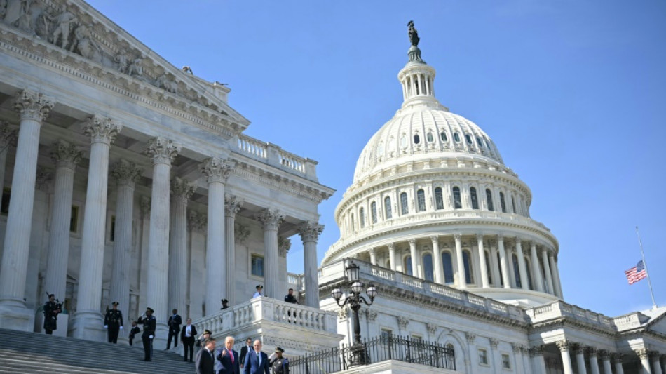 US Congress clears key hurdle in bid to avert govt shutdown
