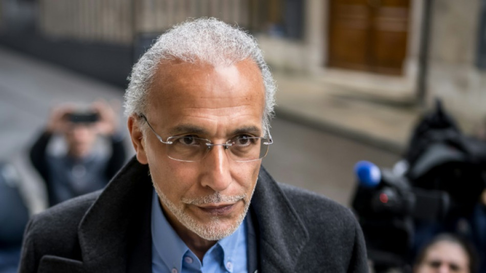 Des pleurs au proc&egrave;s en appel de Tariq Ramadan, jug&eacute; pour viol &agrave; Gen&egrave;ve