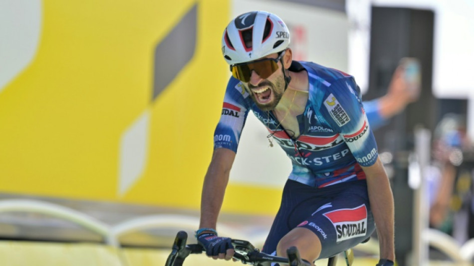 Tour de France: Valentin Paret-Peintre délivre la France au Mont Ventoux
