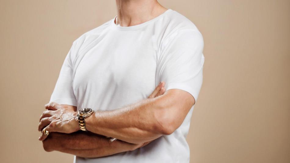 Signorini sospende impegni con Mediaset, 'campagna calunniosa e diffamatoria'