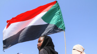 Testigos reportan explosiones cerca de la capital de Sudán