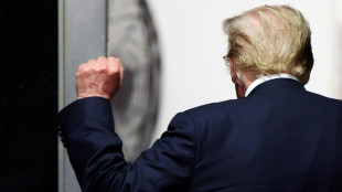 Juez de Nueva York aplaza decisi&oacute;n sobre si desestima caso contra Trump