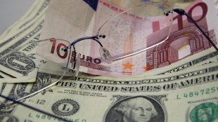 L'euro &egrave; in calo sul dollaro a quota 1,0907 (-0,22%)