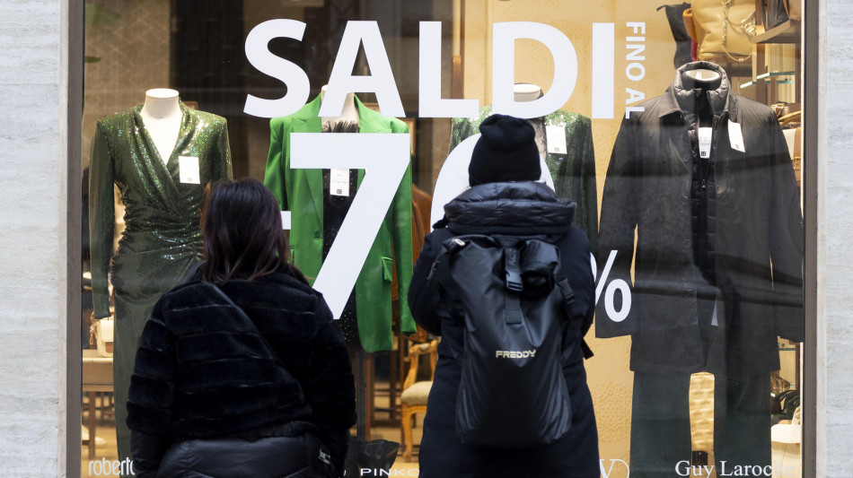 Recine (Fismo), spostare i saldi a fine stagione