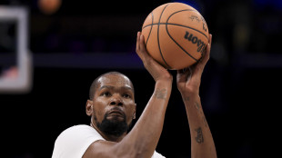 Nba al via e Oklahoma batte Houston, Doncic non basta ai Lakers