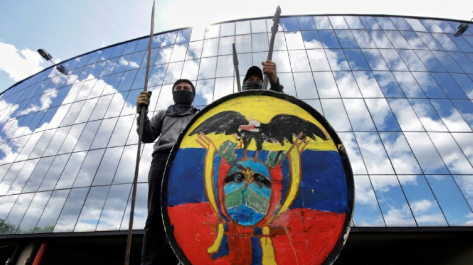 Ind&iacute;genas intentan irrumpir en el Congreso de Ecuador tras 11 dias de protestas