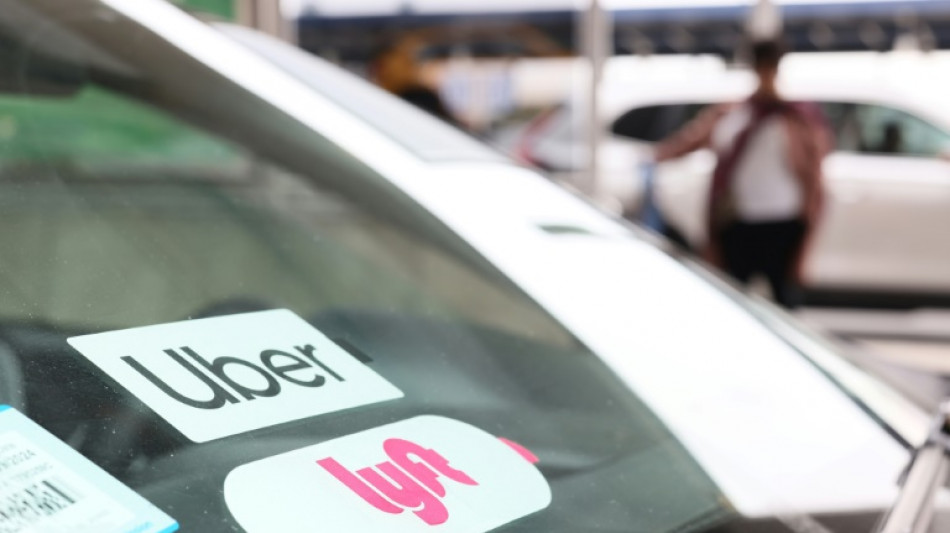 Uber und Lyft m&uuml;ssen Fahrern in New York 328 Millionen Dollar nachzahlen