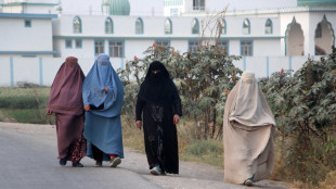 Media, a Herat spari su manifestazione per donne arrestate per abbigliamento
