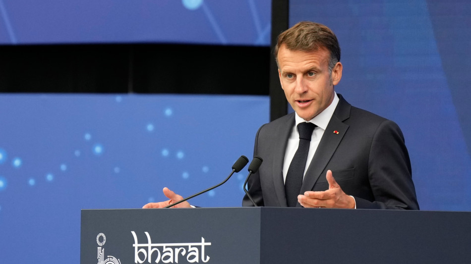 Macron, missione Francia-Gb pronta a accompagnare la riapertura di Hormuz