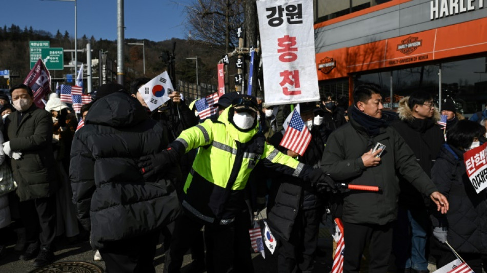 Drame et chaos &agrave; S&eacute;oul pendant la tentative d'arrestation de Yoon