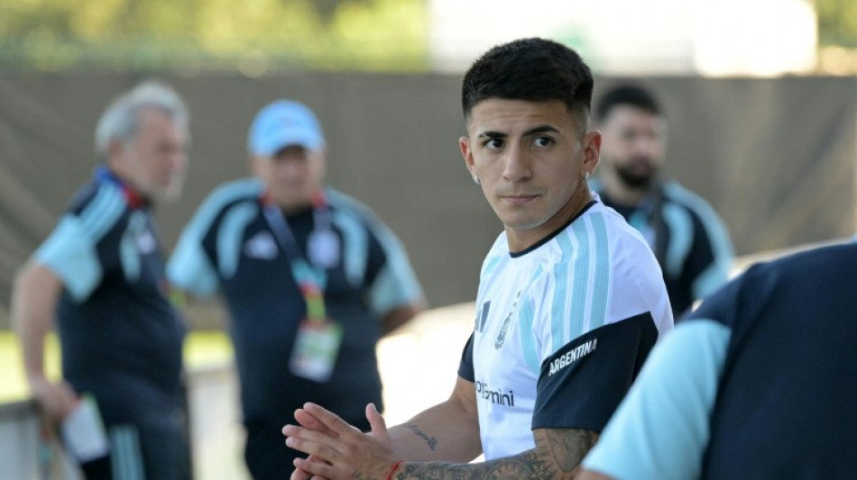 Pouco aproveitado no Atl&eacute;tico de Madrid, Almada &eacute; cotado para ser titular da Argentina