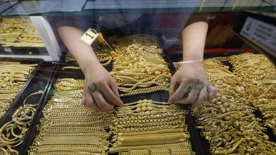 Il prezzo dell'oro in deciso rialzo su timori per Medio Oriente (+1,1%)