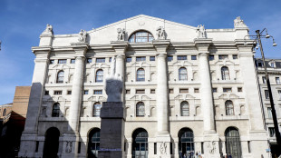 Borsa: Milano chiude in calo dello 0,58%