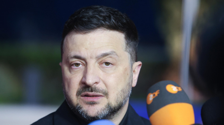 Zelensky, attacco russo con 656 droni e 73 missili, morto anche un bimbo