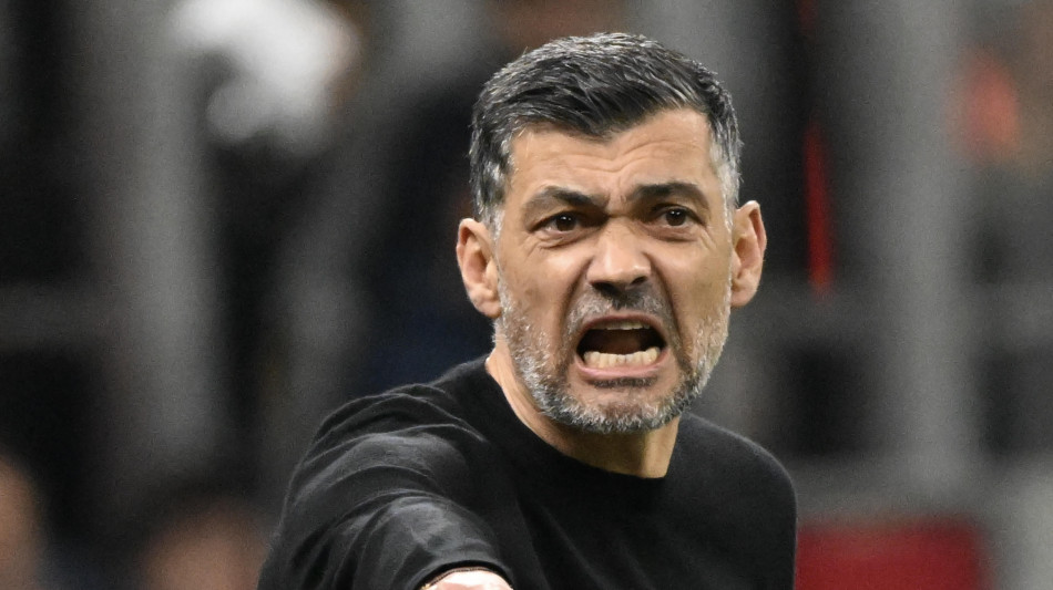 Calcio: Conceiçao 'perplesso da chi parla, decido io chi gioca'
