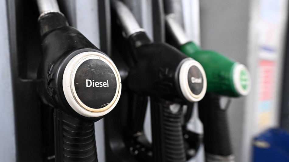 Cgia, diesel al +20% e 1,5 miliardi di extracosti per l'autotrasporto
