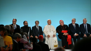 A son dernier jour en France, L&eacute;on XIV rejette toute violence au nom des religions