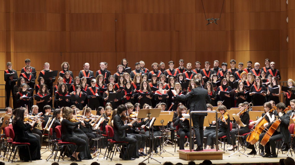 Il Coro e Orchestra del Collegium Musicum Almae Matris in concerto a Bologna