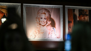 L'Am&eacute;rique pleure Dolly Parton, l&eacute;gende f&eacute;d&eacute;ratrice de la country d&eacute;c&eacute;d&eacute;e &agrave; 80 ans
