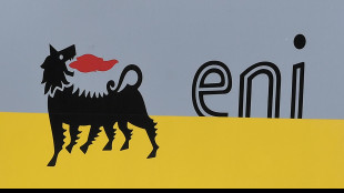 Eni sale in borsa nel primo giorno di tetto sui prezzi dei carburanti