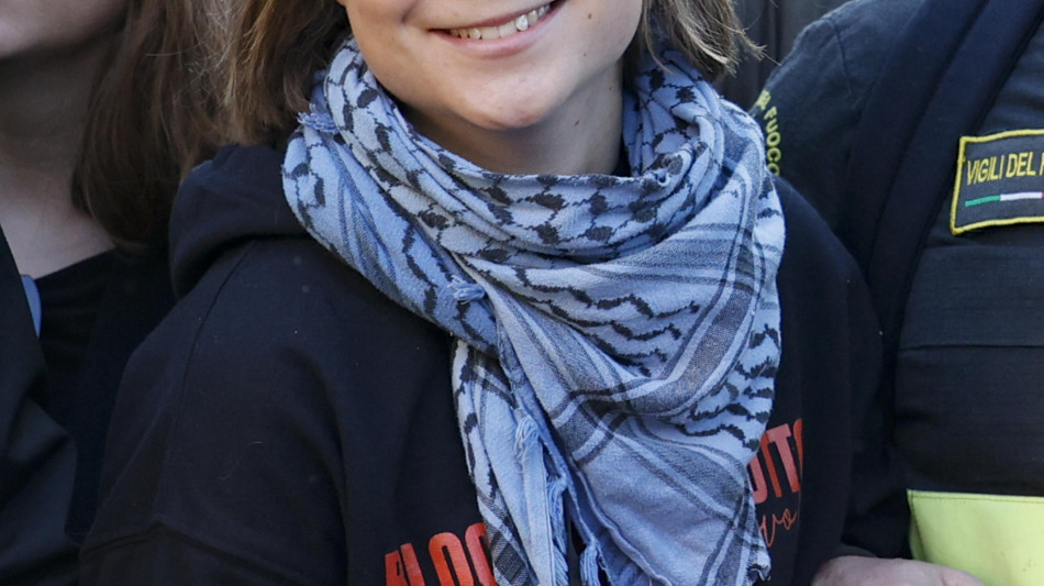 Greta Thunberg arrestata a Londra durante raduno pro-pal