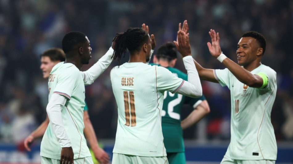 Com hat-trick de Olise, Fran&ccedil;a vence Irlanda do Norte (3-1) em amistoso