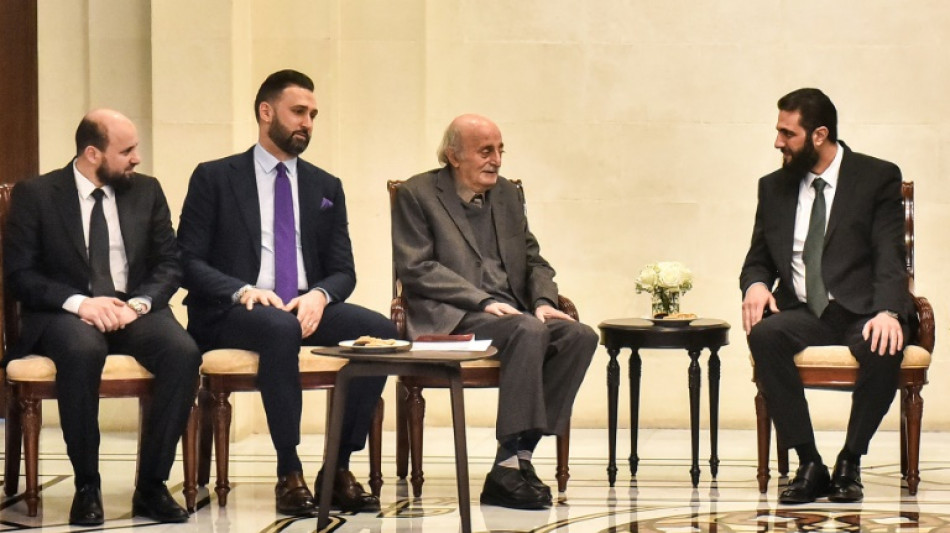 El nuevo hombre fuerte de Siria promete que todas las armas quedar&aacute;n bajo control estatal