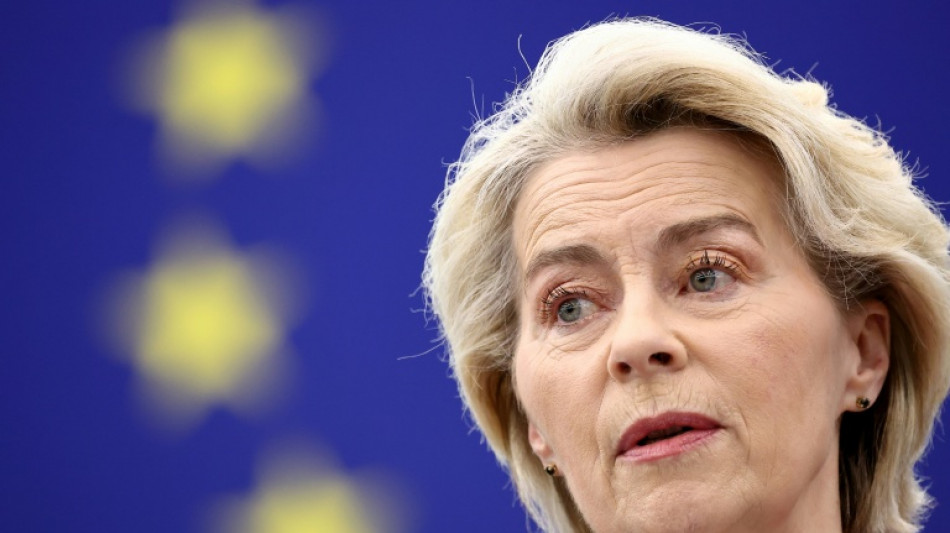 EU chief to unveil social media, gaming curbs for under-15s