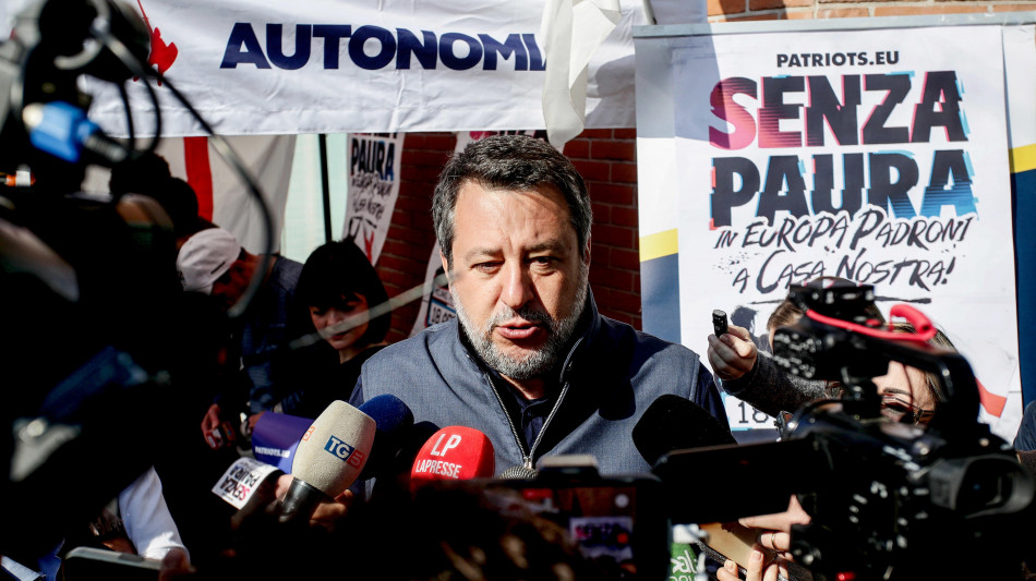 Salvini, per Trump la guerra &egrave; finita parecchie volte...