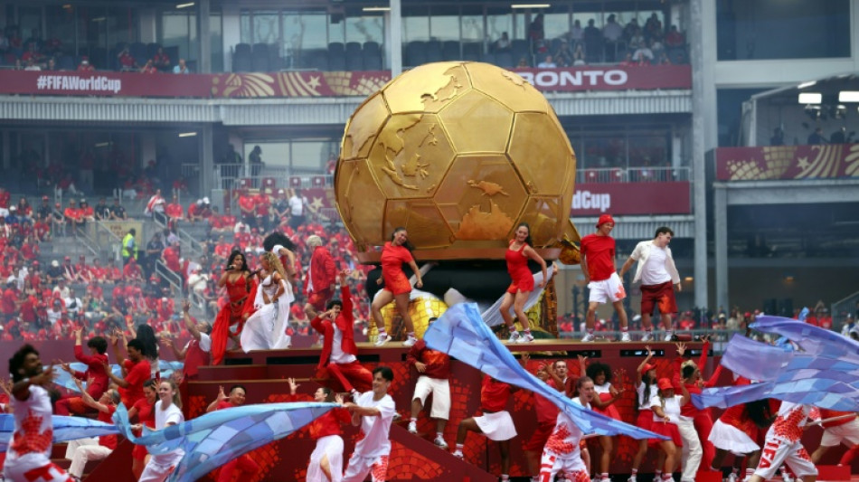 Canad&aacute; vive estreia hist&oacute;rica como anfitri&atilde;o de uma Copa do Mundo