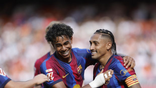 Manita del Barcellona a Valencia, blaugrana primi in solitaria