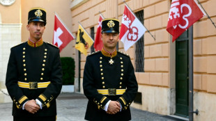 Guarda Suíça apresenta uniforme mais sóbrio para ocasiões especiais