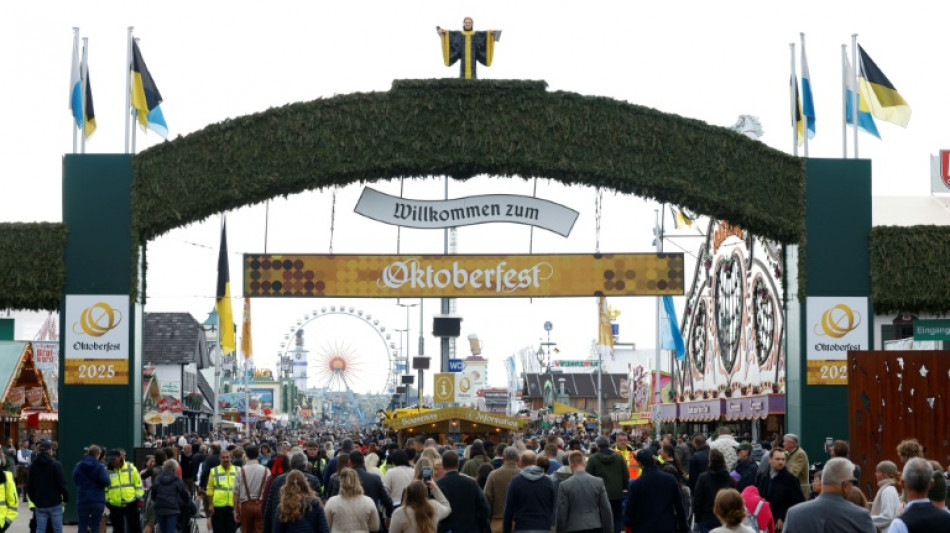 Drohne über Münchner Oktoberfest - Polizei ermittelt gegen Georgier