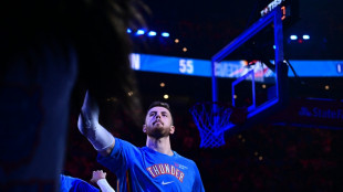 Basketball: Hartenstein siegt weiter, Schröder ohne Punkte 