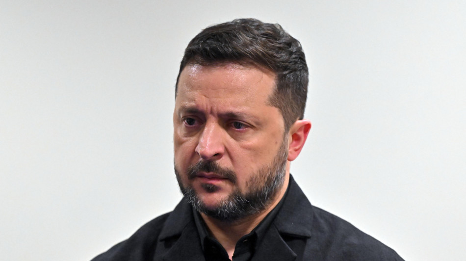Zelensky, 'attacco russo deliberata mancanza di rispetto per gli Usa'