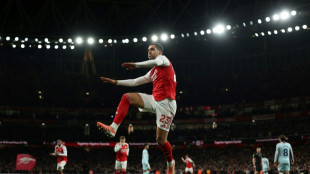 Arsenal vence Brentford e segue firme na lideran&ccedil;a da Premier League