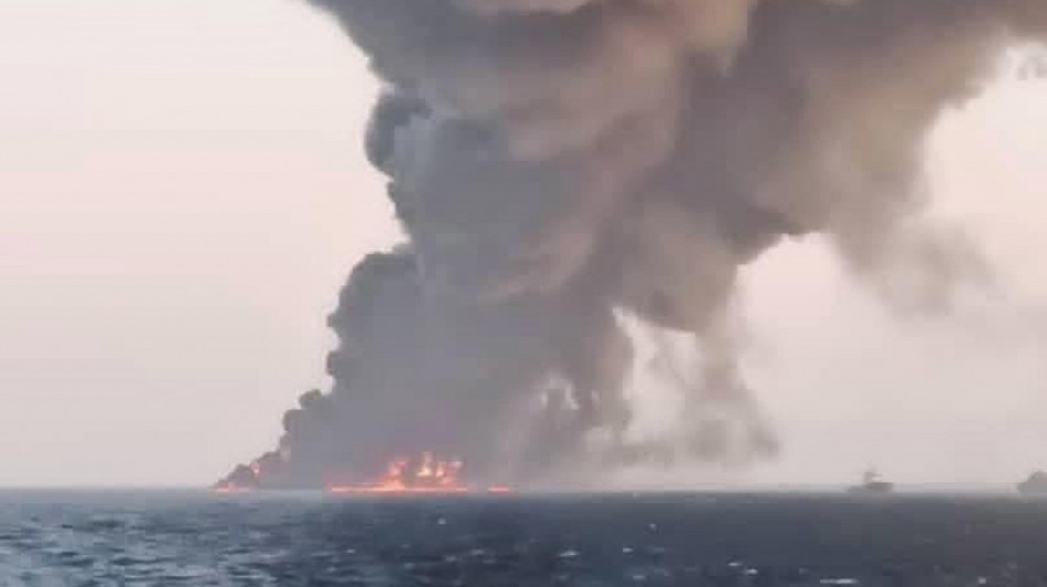 Usa lanciano missile contro nave, 'voleva aggirare il blocco all'Iran'