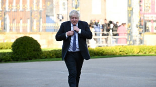 Atrapado por el "partygate", Boris Johnson deja el Parlamento brit&aacute;nico