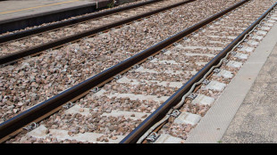 Operaio muore per un malore mentre lavora sulla ferrovia