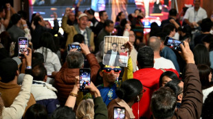 Los colombianos encaran con sorpresa y "miedo" el balotaje entre la ultraderecha y la izquierda