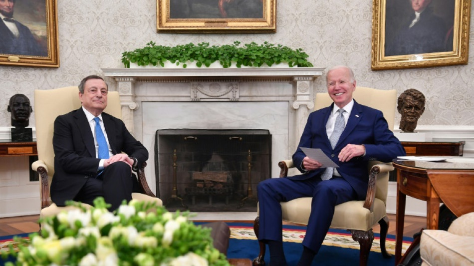 A Washington, Draghi et Biden vantent leur unité face à la Russie