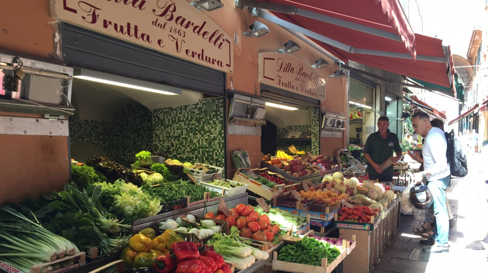 Per 4,5 milioni italiani niente accesso a negozi alimentari