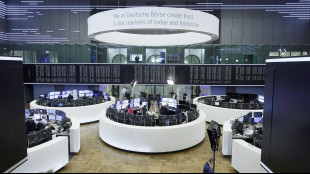 Borsa: l'Europa procede cauta in attesa Ny, Milano +0,28%