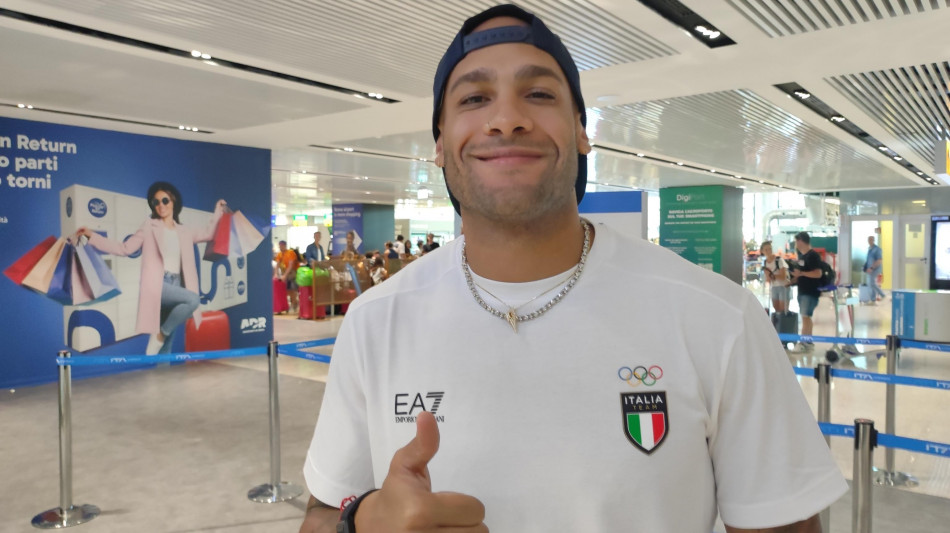 Parigi: &egrave; arrivato Jacobs 'gambe girano, dar&ograve; il 1000 per cento'