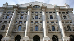 Borsa: Milano chiude in leggero rialzo, Ftse Mib +0,13%