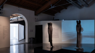 Balenciaga e Alaia, in mostra 50 abiti-scultura dei couturier