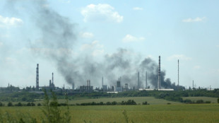 Key Ukrainian city under 'massive' Russian bombardment
