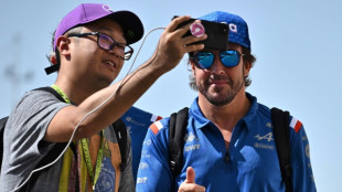 Alonso raves over 'special' first date with Aston Martin