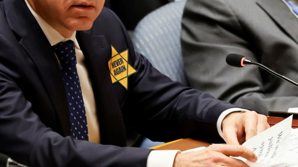 Israel envoy wears yellow star at UN