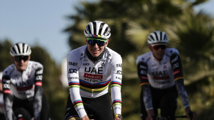 Ciclismo: Pogacar non si nasconde, allenamento monstre sul pavè